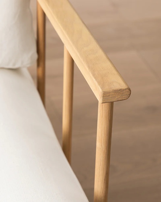 Alder Lounge Chair - Natural Oak | Linen Blend