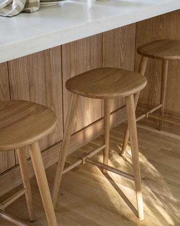 Baxter Counter Stool – Natural Solid Oak Finish