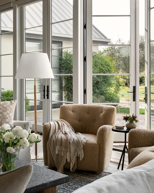 Talia Lounge Chair – Textured Bouclé | Modern Form