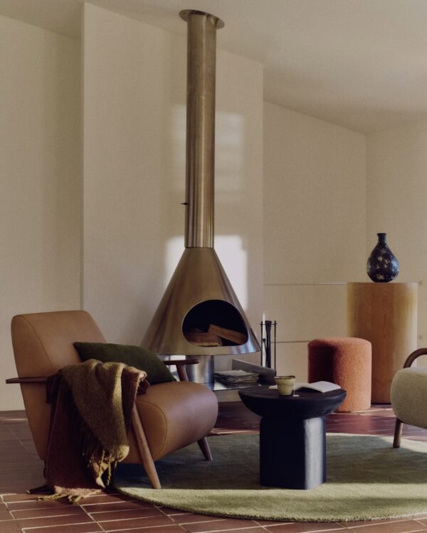 Kira Armchair – Tan Leather Finish