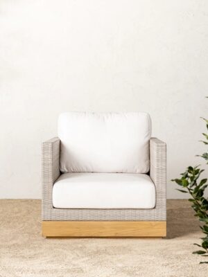 Kavira Outdoor Lounge Chair – Natural Weave | Teak Base