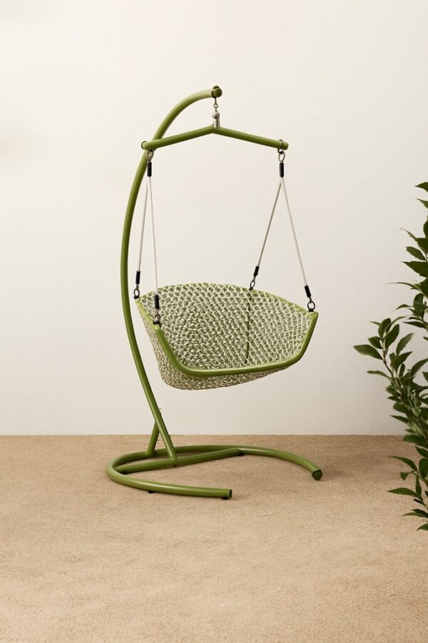 Orana Hanging Chair – Synthetic Rattan