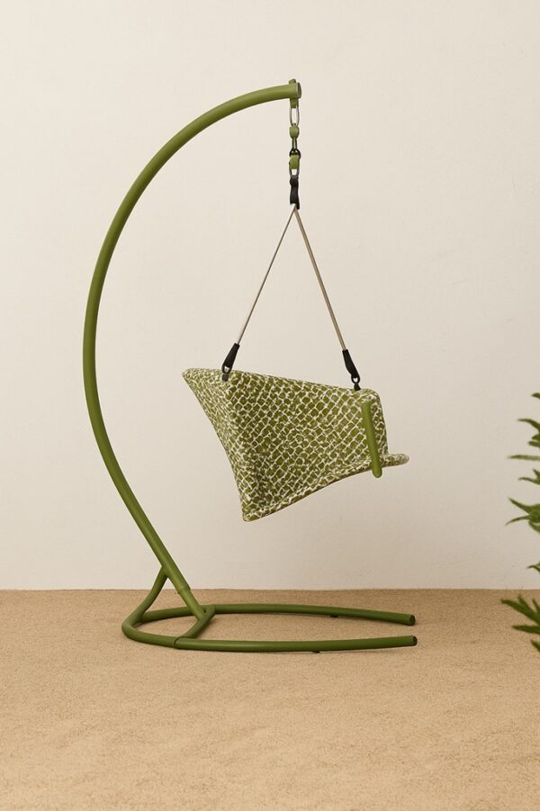 Orana Hanging Chair – Synthetic Rattan