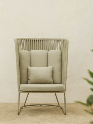 Santori Outdoor High-Back Lounge Chair